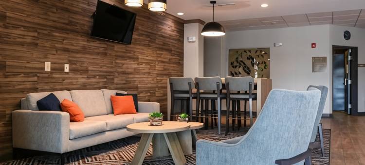 香槟-厄巴纳大学区Candlewood Suites(Candlewood Suites Champaign-Urbana Univ Area)图片