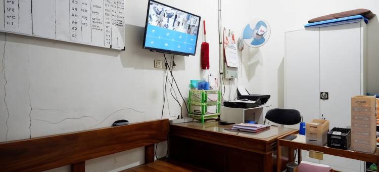 红多兹酒店-近普禾加多生活广场(RedDoorz Near Living Plaza Purwokerto)图片
