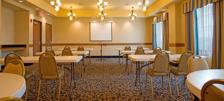 智选假日套房酒店约丹顿-普莱森 by IHG(Holiday Inn Express & Suites Jourdanton-Pleasanton by IHG)图片