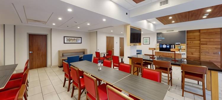 Holiday Inn Express 南伯灵顿(Holiday Inn Express SOUTH BURLINGTON by IHG)图片