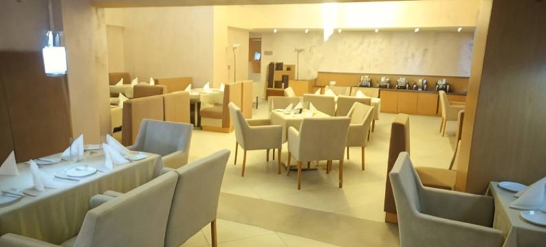 莫莫纳酒店(Momona Hotel)图片