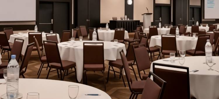 多伦多机场源宿酒店(Element Toronto Airport)图片