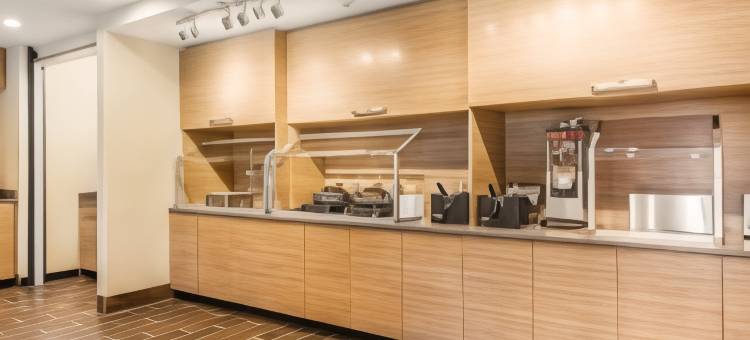 格林斯伯勒体育馆区万豪TownePlace Suites酒店(TownePlace Suites Greensboro Coliseum Area)图片