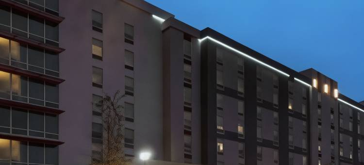 亚特兰大巴克海特广场希尔顿欢朋套房酒店(Hampton Inn & Suites Atlanta Buckhead Place)图片