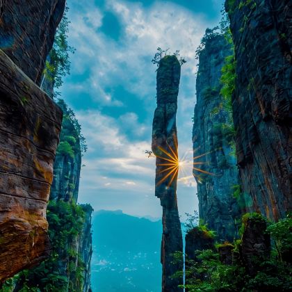 湖北武汉+黄鹤楼+恩施市+恩施大峡谷5日4晚跟团游