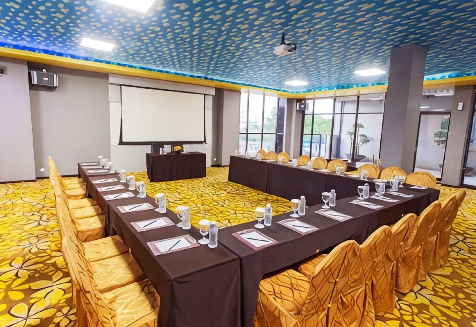 Grand Sovia HotelHotel Overview