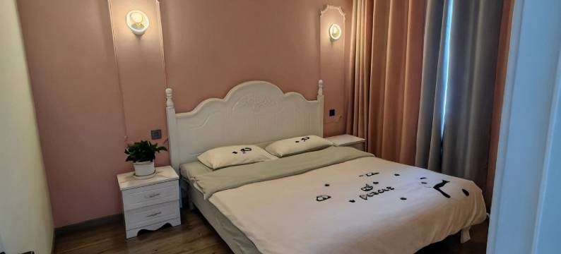 乐途民宿(塔城路分店)图片