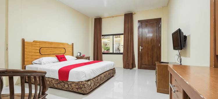 红多兹酒店@林塔斯苏门答腊拉哈特路(RedDoorz @ Jalan Lintas Sumatera Lahat)图片