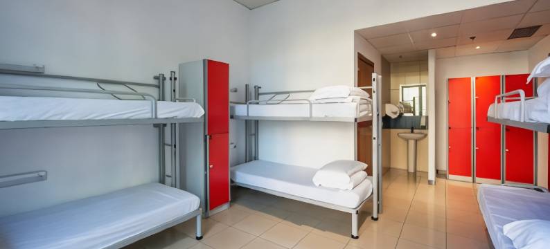 巴塞罗那格莱希亚大道安全居住酒店(Safestay Barcelona Passeig de Gràcia)图片