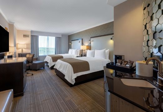 Grandover Resort & Spa, a Wyndham Grand Hotel Hotel Overview