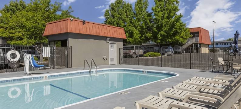 内华达议会大厦罗德威酒店(Rodeway Inn at Nevada State Capitol)图片