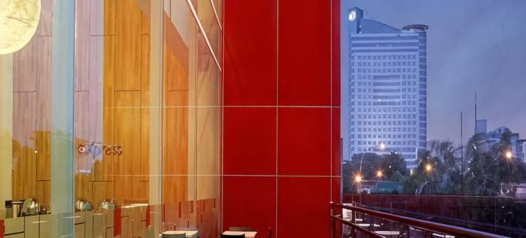 滕德安艾玛利斯酒店(Amaris Hotel Tendean)图片