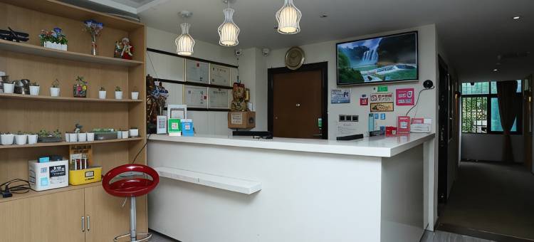 贵阳169酒店(黔灵山公园南大门店)图片