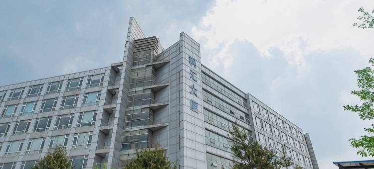 都市118精选酒店(济南齐鲁软件园店)图片