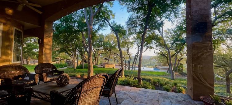 豪华私人牧场风格度假别墅(Luxury Private Ranch Style Villa)图片