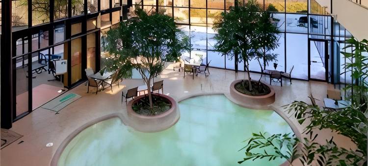 希尔顿逸林酒店-夏洛特镇(DoubleTree by Hilton Charlottesville)图片