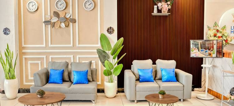 Surya集团幸运酒店(Lucky Hotel Purwodadi)图片