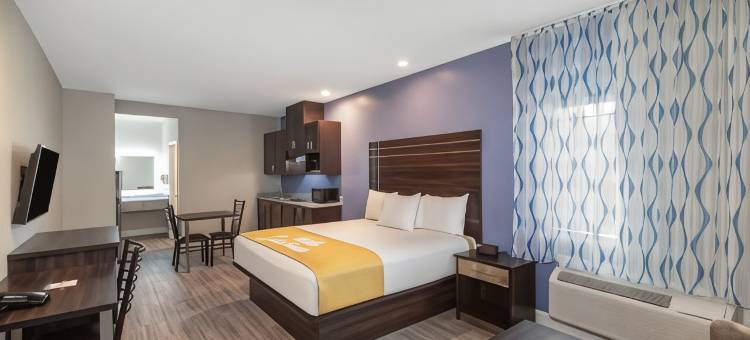 拉波特温德姆戴斯套房酒店(Days Inn & Suites by Wyndham la Porte)图片