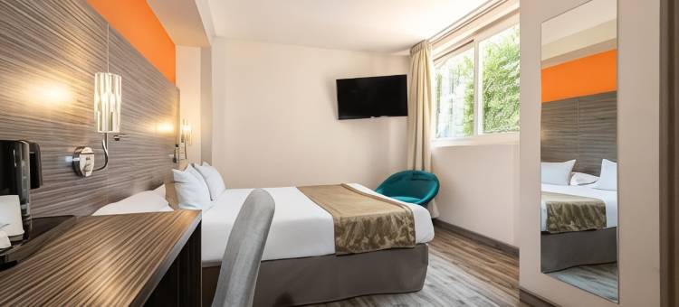 勒皮昂沃莱布里斯托尔原生酒店(The Originals City, Hôtel Bristol, le Puy-en-Velay)图片