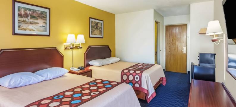 莫里斯敦南速8酒店(Super 8 by Wyndham Morristown/South)图片