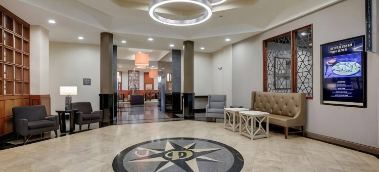 夏洛特-诺斯莱克德鲁里套房酒店(Drury Inn & Suites Charlotte Northlake)图片