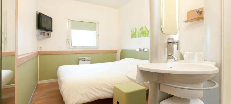 宜必思快捷卢耶勒普赞酒店(Ibis Budget Loriol le Pouzin)图片