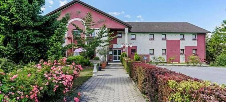 凡尔登尊贵酒店-真实巴拉丁斯(Hôtel Restaurant le Privilège - Authentic by Balladins)图片