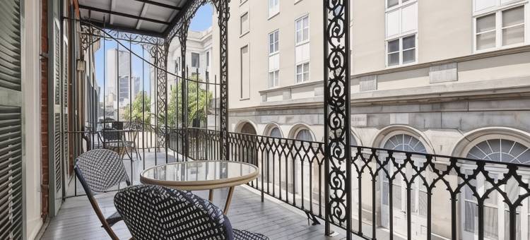 圣赫莱尼的Roami(Roami at St. Helene)图片