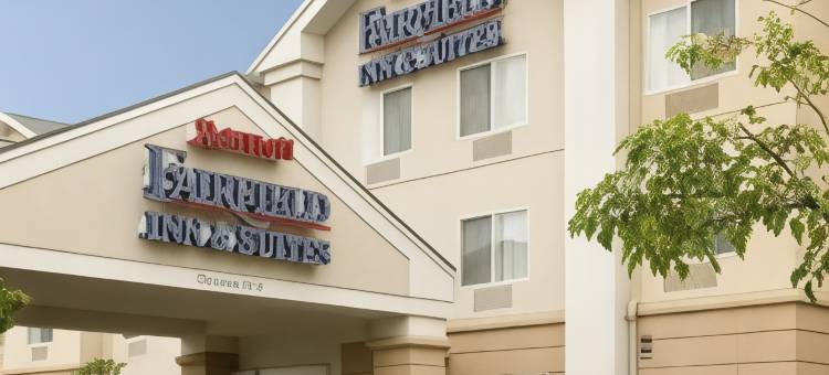 波士顿米尔福德万枫酒店(Fairfield Inn & Suites by Marriott Boston Milford)图片