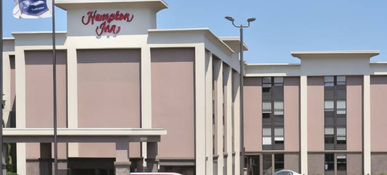 德梅因机场欢朋酒店(Hampton Inn des Moines-Airport)图片