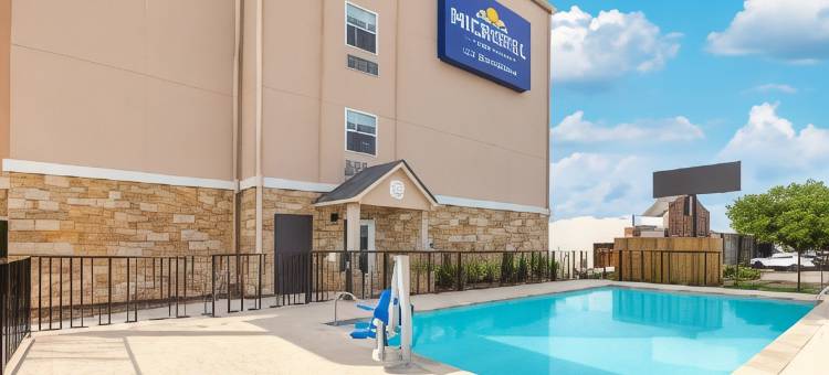 克利奇站麦客达温德姆套房酒店(Microtel Inn & Suites by Wyndham College Station)图片