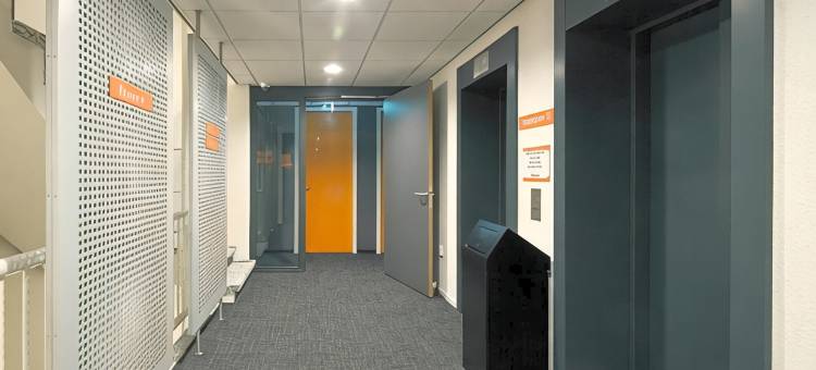 海牙海弗宁恩海滩酒店(easyHotel the Hague Scheveningen Beach)图片