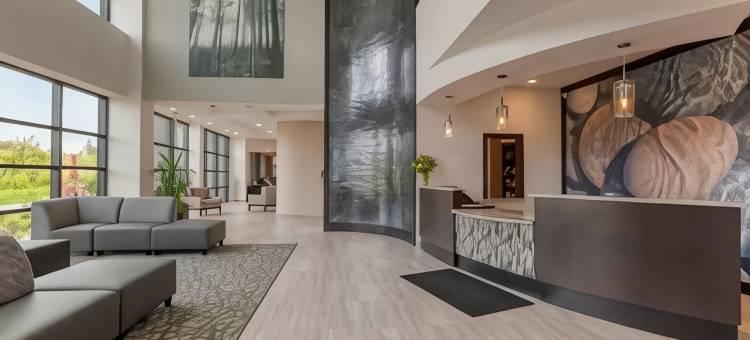 诺斯伍德贝斯特韦斯特精品酒店(Best Western Premier Northwood Hotel)图片