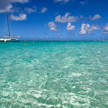 毛里求斯+马达加斯加+留尼汪（法属）+塞舌尔15日13晚私家团