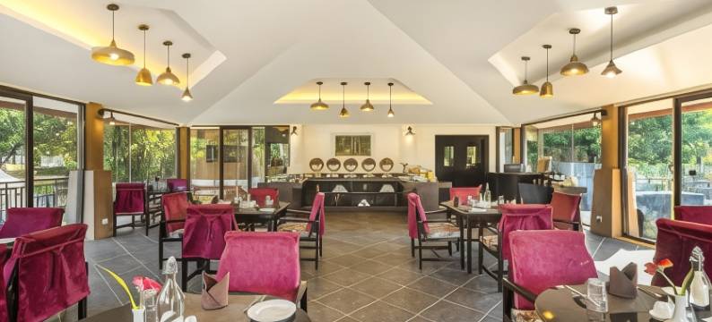 干哈斯特灵酒店(Sterling Kanha)图片