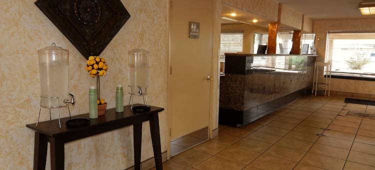 阿尔伯克基树套房酒店(Tree Inn & Suites Albuquerque)图片