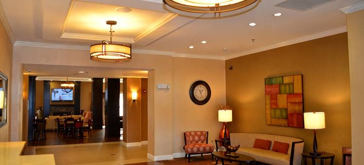 智选假日套房酒店士美非路(Holiday Inn Express & Suites SMITHFIELD - SELMA I-95 by IHG)图片