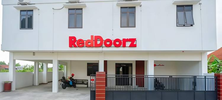 红多兹伊斯兰酒店-近詹德尔苏德曼大学2号(RedDoorz Syariah Near Universitas Jenderal Soedirman 2)图片