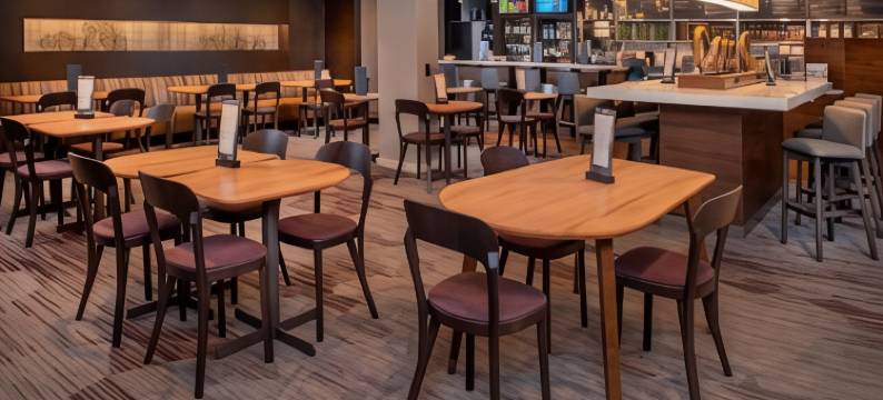 威尔明顿市中心万怡酒店(Courtyard Wilmington Downtown)图片