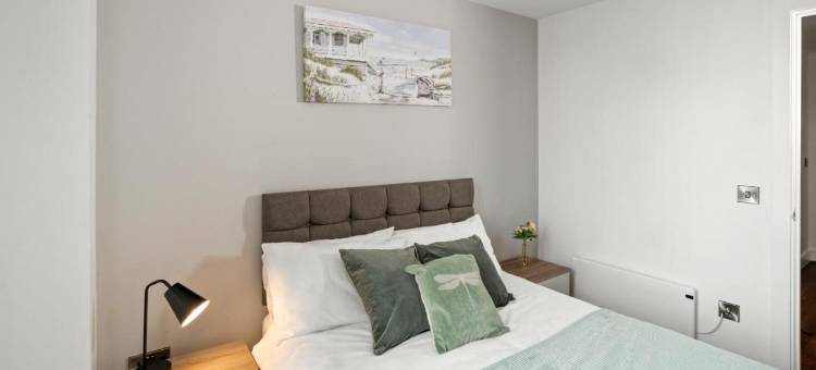 城市中心令人惊叹的阳台视野公寓(Spectacular Apartment Balcony View in City Centre)图片