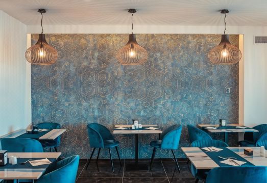 Nautilus Hotel Hotel Overview