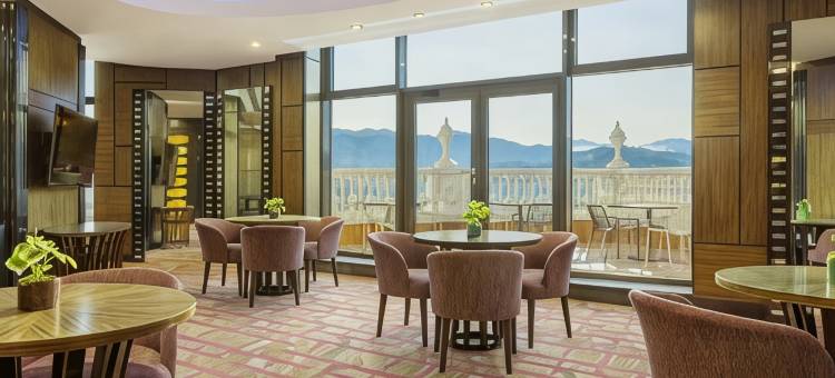 巴统喜来登酒店(Sheraton Batumi Hotel)图片