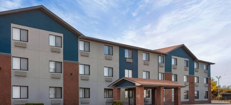 罗温维尔博林布鲁克速8酒店(Super 8 by Wyndham Romeoville Bolingbrook)图片