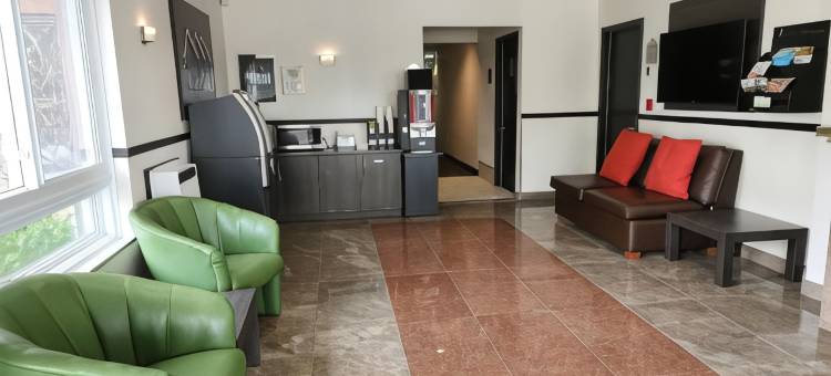 拉瓦尔温德姆华美达酒店(Ramada by Wyndham Laval)图片