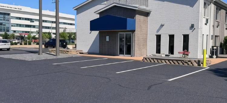 威斯康星州欧克莱尔汽车旅馆(Motel 6 Eau Claire, WI)图片