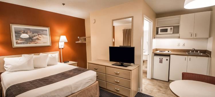 斯图尔特郊区开放式客房 - 近联邦公路 1 号(Suburban Studios Stuart Near Federal Hwy 1)图片