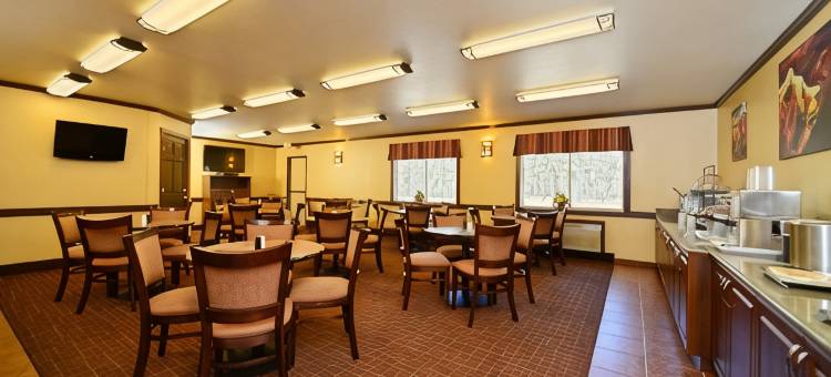 Yellowstone West Gate Hotel图片