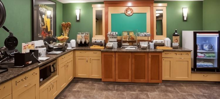 霍利美吟温德姆酒店(AmericInn by Wyndham Hawley)图片