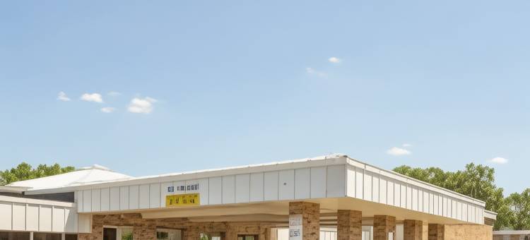 OYO马斯基根莫娜湖酒店(OYO Hotel Mona Lake Muskegon)图片