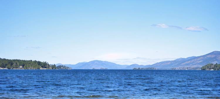 克拉丽奥套房酒店(乔治湖奥特莱斯)(Clarion Inn & Suites at the Outlets of Lake George)图片